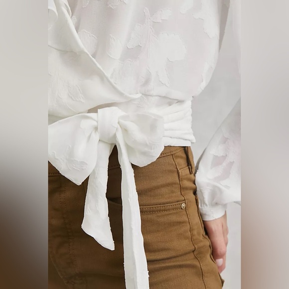 Anthropologie White Long-Sleeved Wrap Blouse - Picture 4 of 12